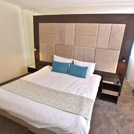 Family Hotel The View & Spa Tsigov Chark Esterno foto