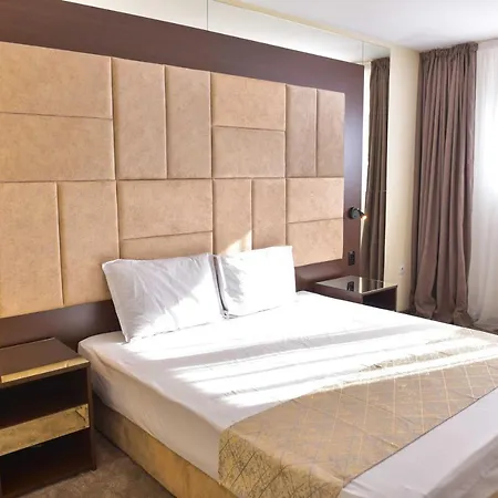 Family Hotel The View & Spa Tsigov Chark Esterno foto